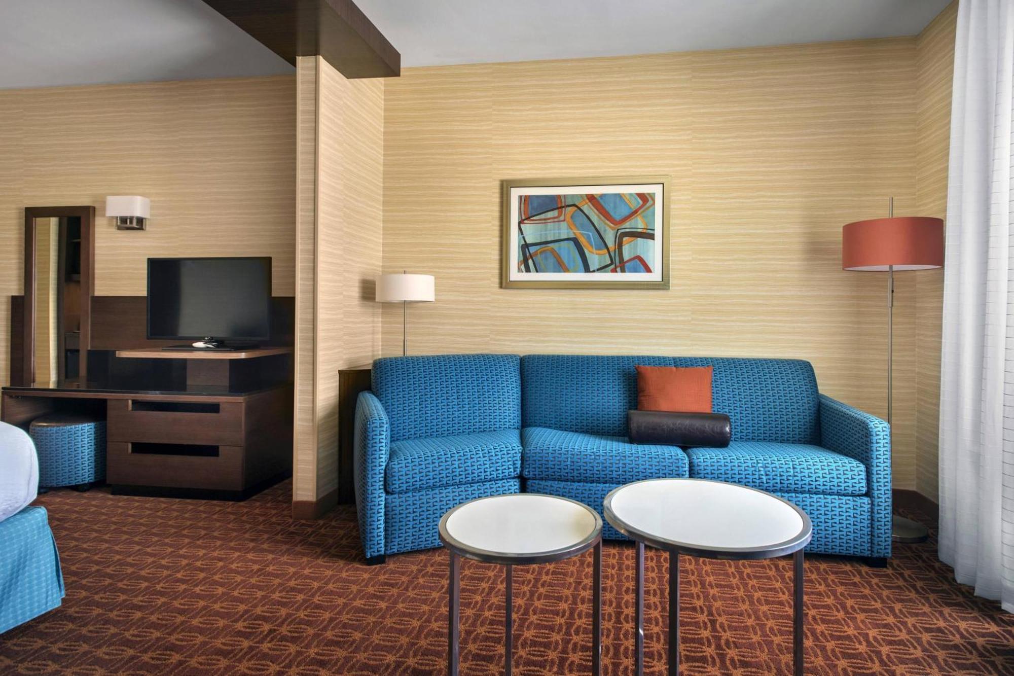 Fairfield Inn & Suites By Marriott New Castle Уилмингтън Екстериор снимка