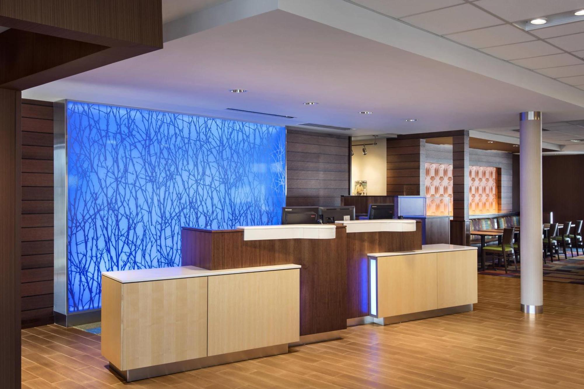 Fairfield Inn & Suites By Marriott New Castle Уилмингтън Екстериор снимка